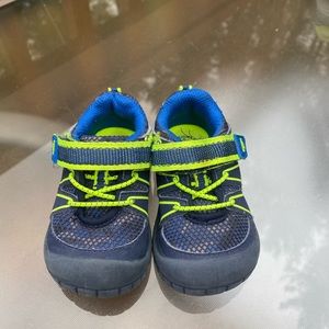 Toddler Size 4 OshKosh Sneakers (machine washable)